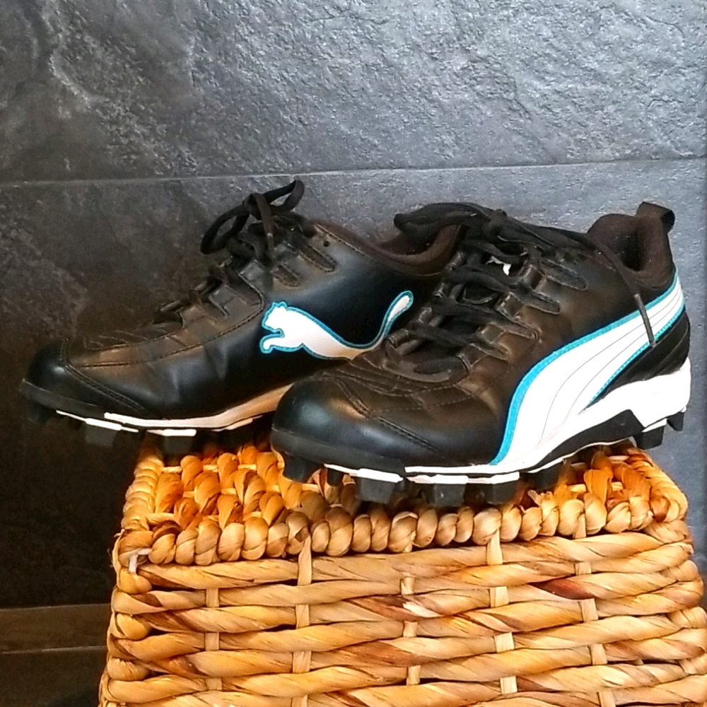 Puma Women's Softball Cleats
